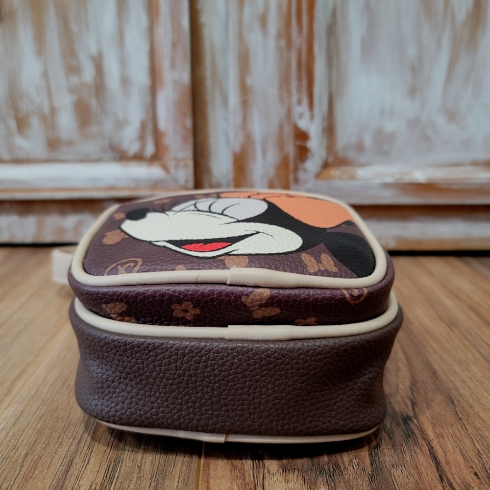 NWT Disney Minnie Mouse Crossbody - Picture 6 of 11